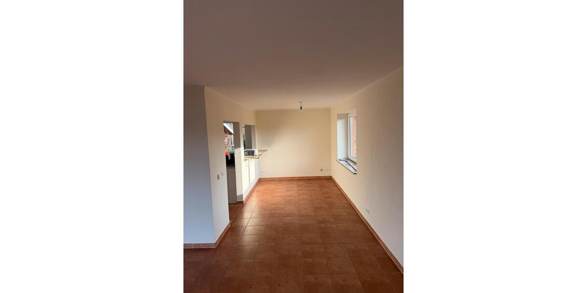 Erdgeschoßwohnung Todesfelde - 3 Zimmer, 92 m&sup2;, 990&euro; | Angebot:25908276
