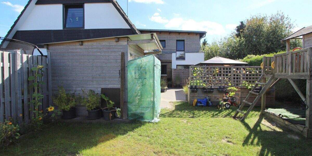 Mehrfamilienhaus, Wohnhaus Barmstedt - 9 Zimmer, 529.000&euro; | Angebot:25743513