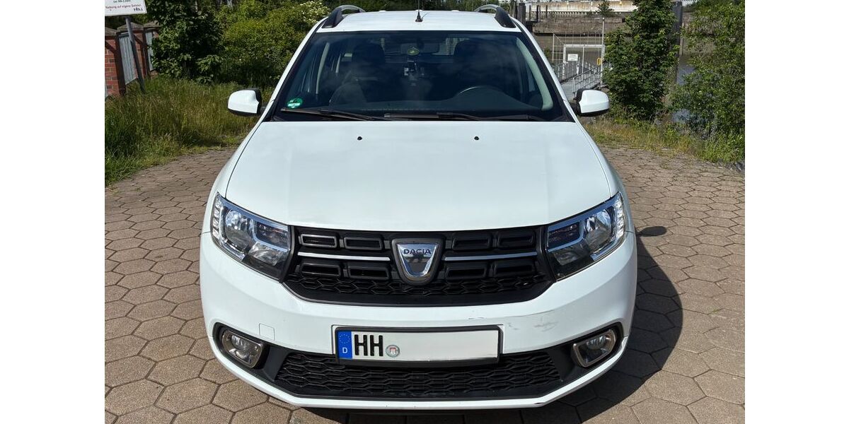 Dacia Logan 204.000 km 5.900 &euro; Hamburg 21129