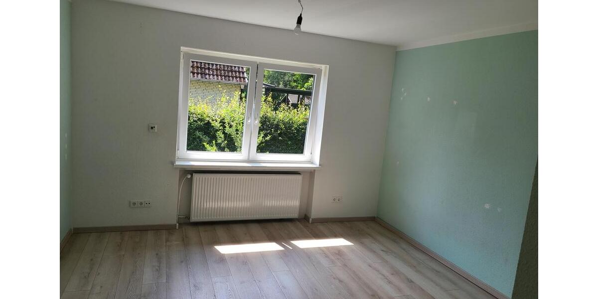 Etagenwohnung Hamburg Wandsbek - 5 Zimmer, 115 m&sup2;, 2.100&euro; | Angebot:25866566