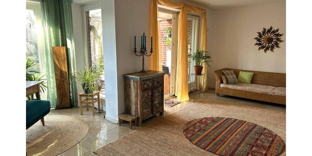 Reihenmittelhaus Ahrensburg - 3 Zimmer, 129 m&sup2;, 635.000&euro; | Angebot:25969940