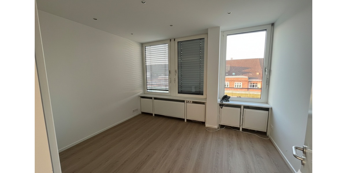 Gewerbeobjekt Hamburg Winterhude - 2.250&euro; | Angebot:25966852