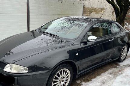 Alfa Romeo GT 283.100 km 890 &euro; Stapelfeld 22145