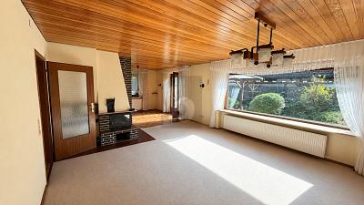 FAMILIENTREFF IM GEMEINSAMEN GARTEN - Zweifamilienhaus Tornesch | Angebot:27349171