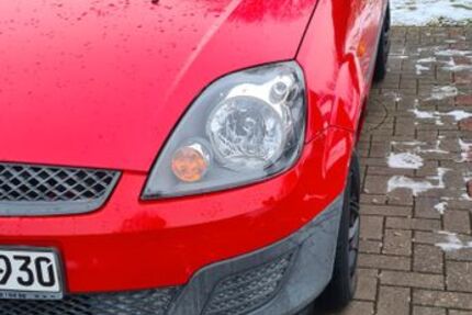 Ford Fiesta 194.334 km 2.300 &euro; Jork 21635