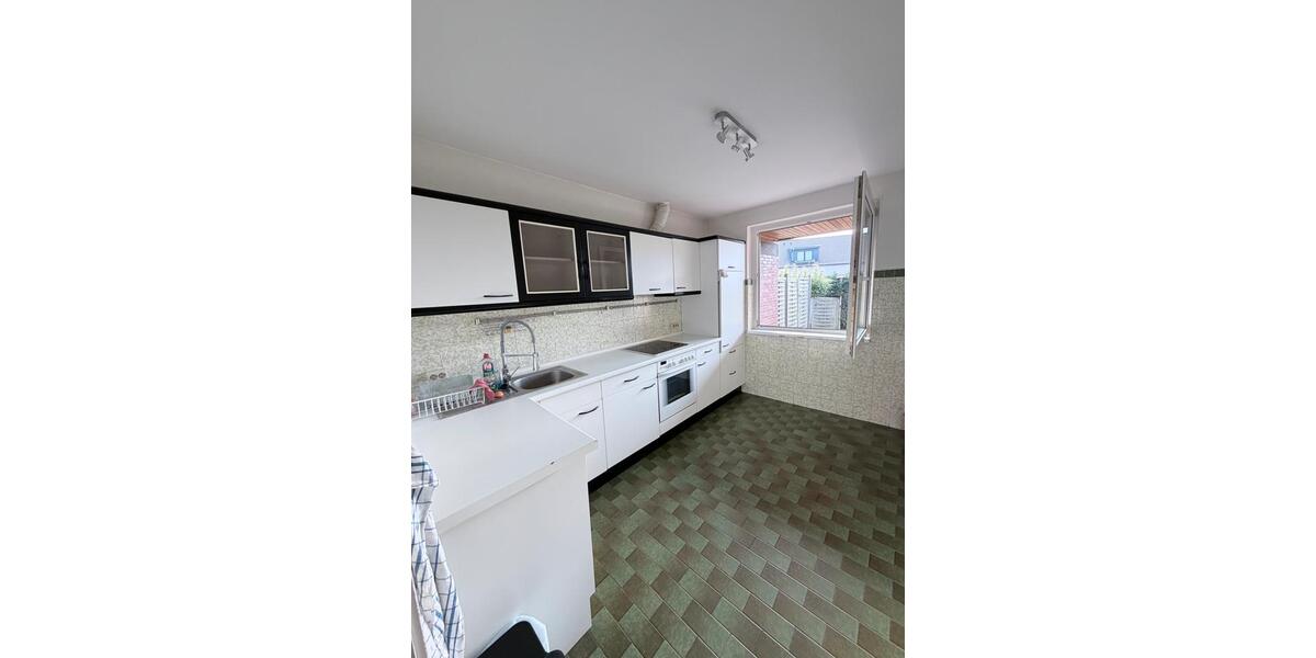 Einfamilienhaus Nahe - 3.5 Zimmer, 98 m&sup2;, 1.200&euro; | Angebot:25888128