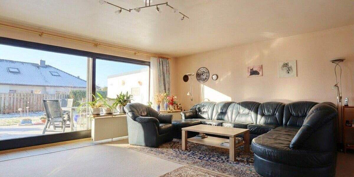 Mehrfamilienhaus, Wohnhaus Sievershütten - 7 Zimmer, 179 m&sup2;, 329.000&euro; | Angebot:25700599