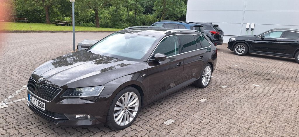 Skoda Superb 171.000 km 12.900 &euro; Kaltenkirchen 24568