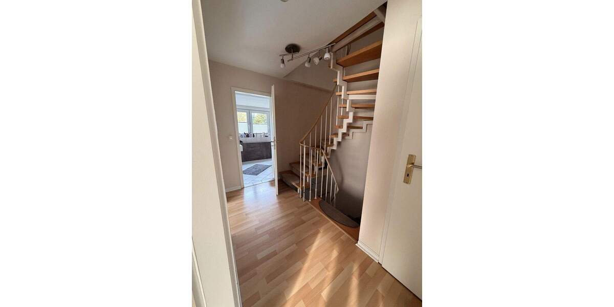 Doppelhaushälfte Hamburg Sasel - 5 Zimmer, 140 m&sup2;, 709.000&euro; | Angebot:25838066