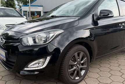 Hyundai i20 36.470 km 8.190 &euro; Elmshorn (bei Hamburg) 25335