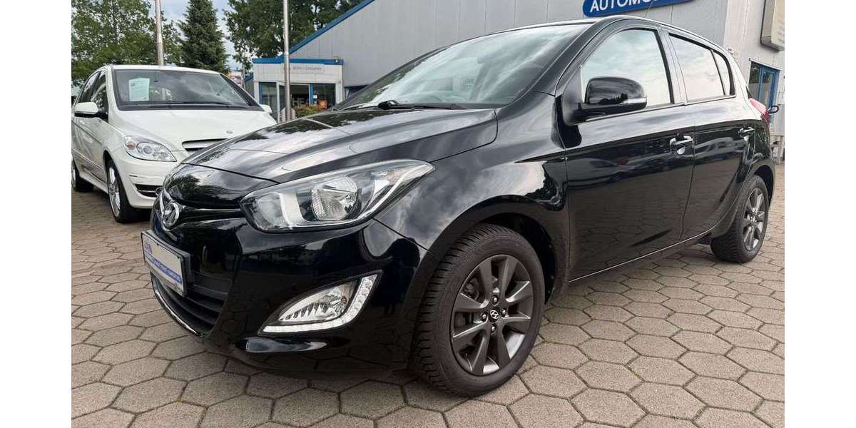 Hyundai i20 36.470 km 8.190 &euro; Elmshorn (bei Hamburg) 25335